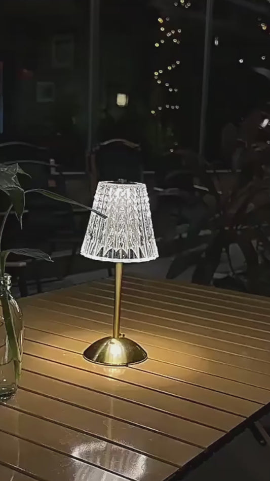 Candeeiro de Mesa Retro Plissado (Conforto Sem Fios)